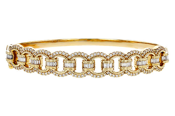 M302-72719: BANGLE .68 BAG 1.35 TW